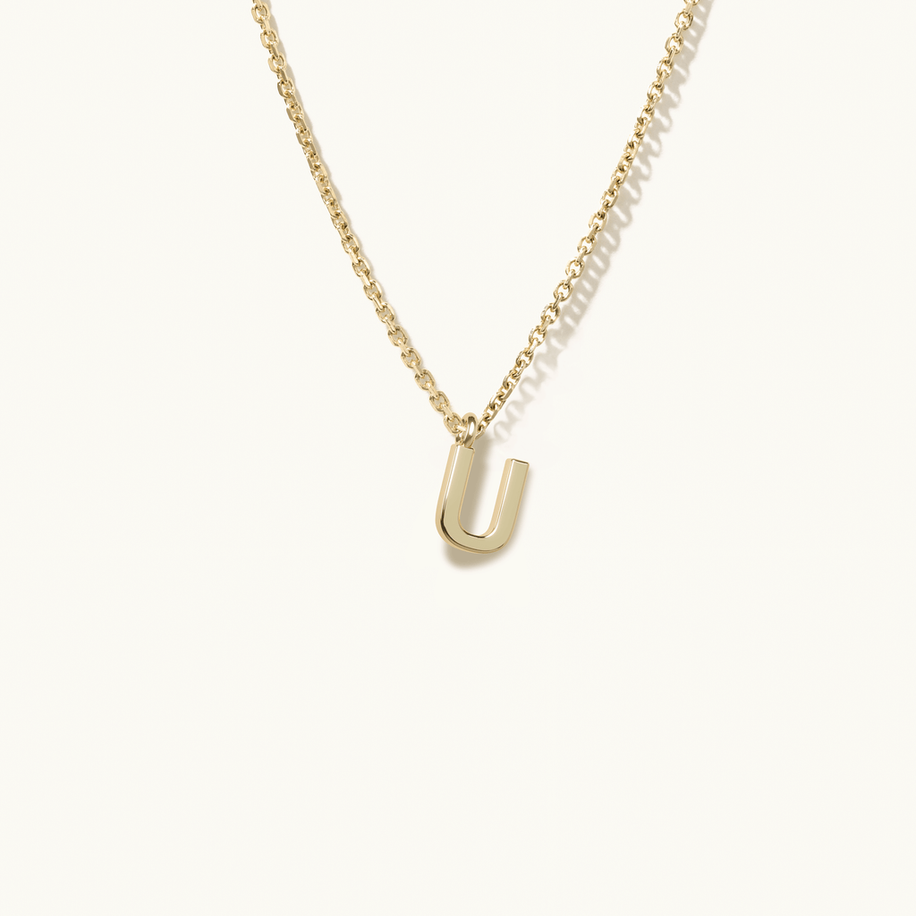 Jewellers District's Gold Initial Pendant Necklace: U in 14k Yellow Gold