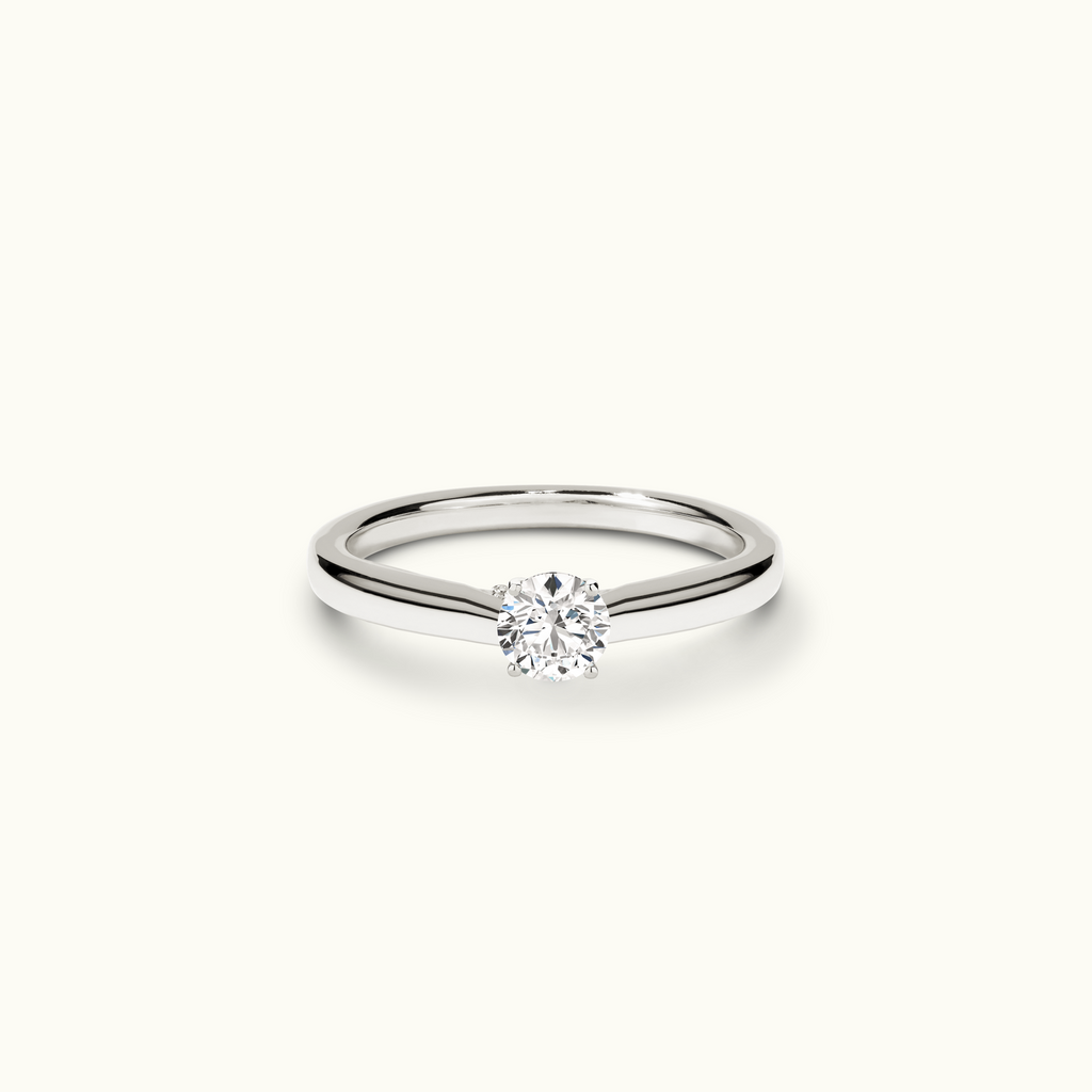 Jewellers District's Diamond Engagement Ring with Diamond Bridge and Cathedral-Setting in 14k White Gold, Round