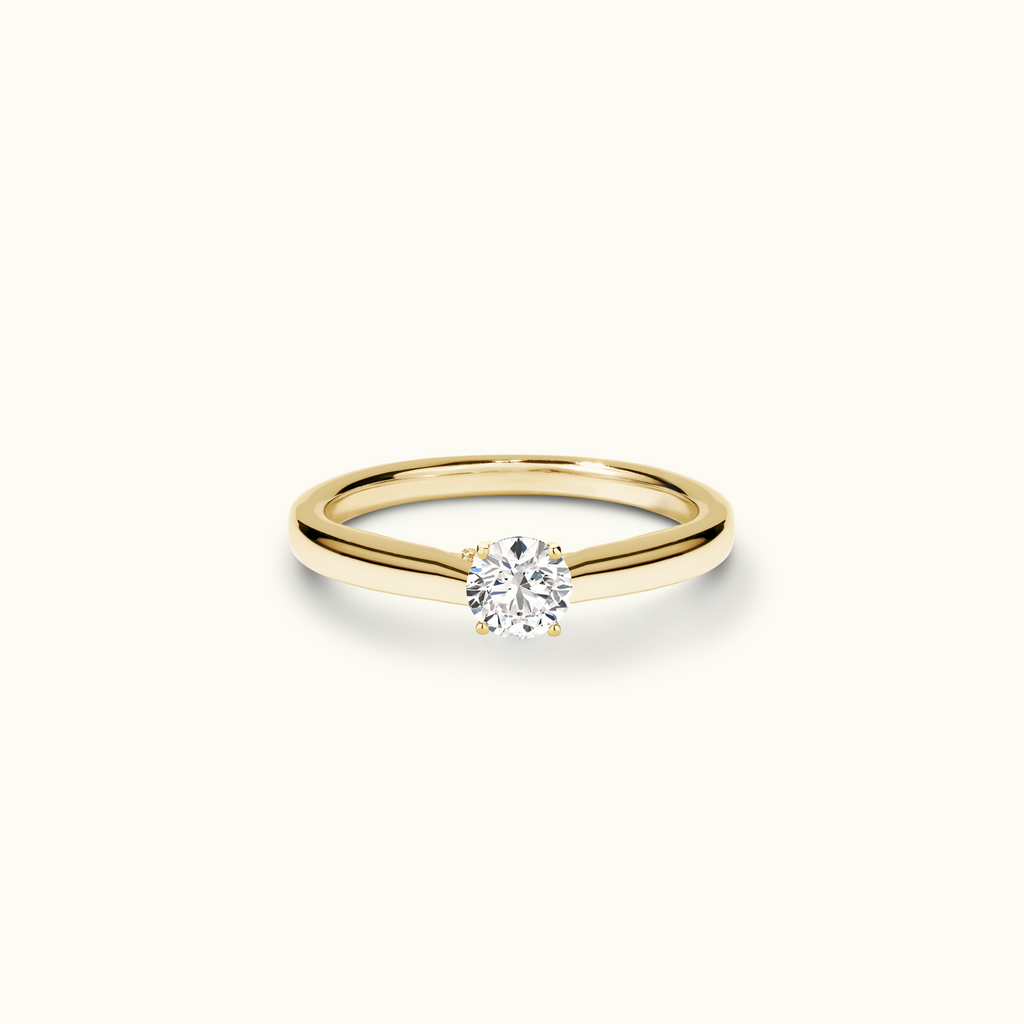 Jewellers District's Diamond Engagement Ring with Diamond Bridge and Cathedral-Setting in 14k Yellow Gold, Round